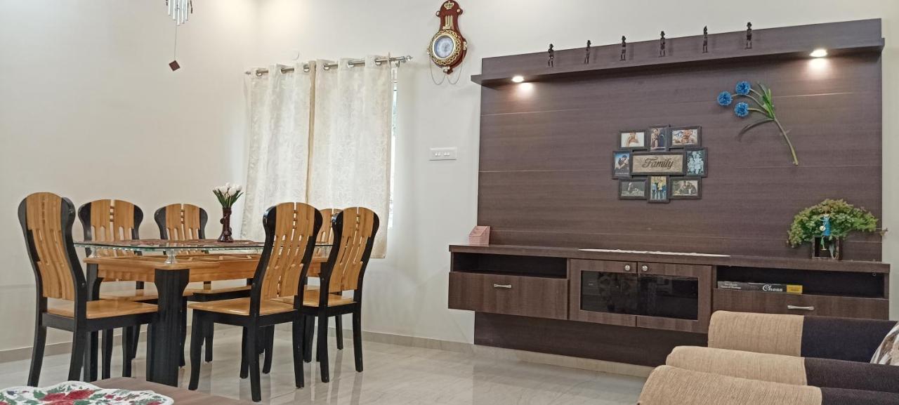 Shi'S Vilva - The Bungalow In Coimbatore - Near Airport, Kmch, Codesia Extérieur photo