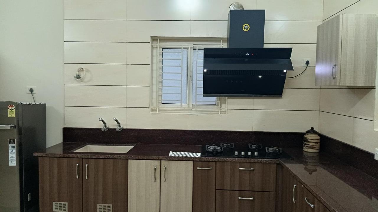 Shi'S Vilva - The Bungalow In Coimbatore - Near Airport, Kmch, Codesia Extérieur photo