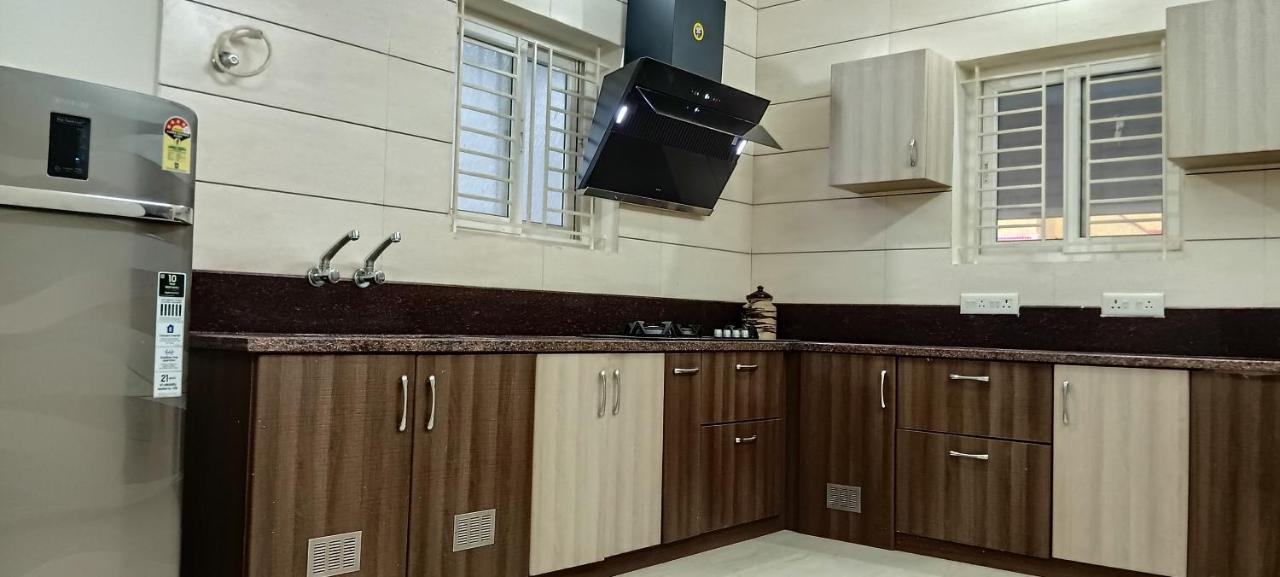 Shi'S Vilva - The Bungalow In Coimbatore - Near Airport, Kmch, Codesia Extérieur photo